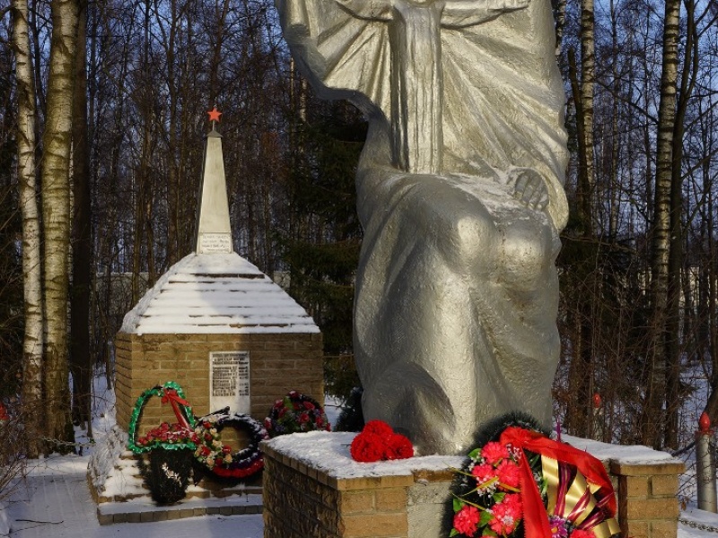 Monument to the dead Kazan Mother of God
