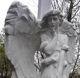 Ангел с цветком, Москва